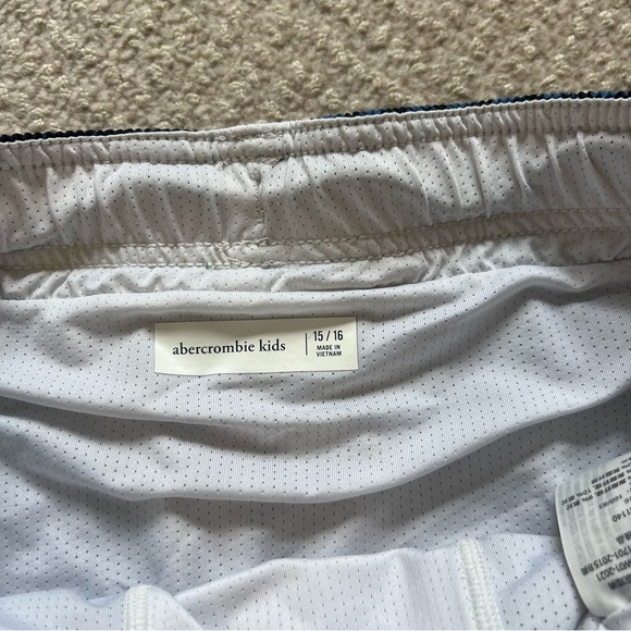 Abercrombie Swim Trunks - Picture 6 of 7